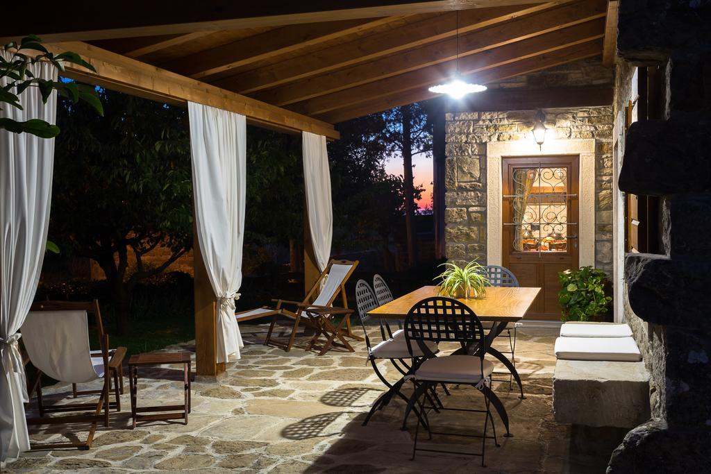 Holiday Home Casa Dei Farfui Momjan Extérieur photo